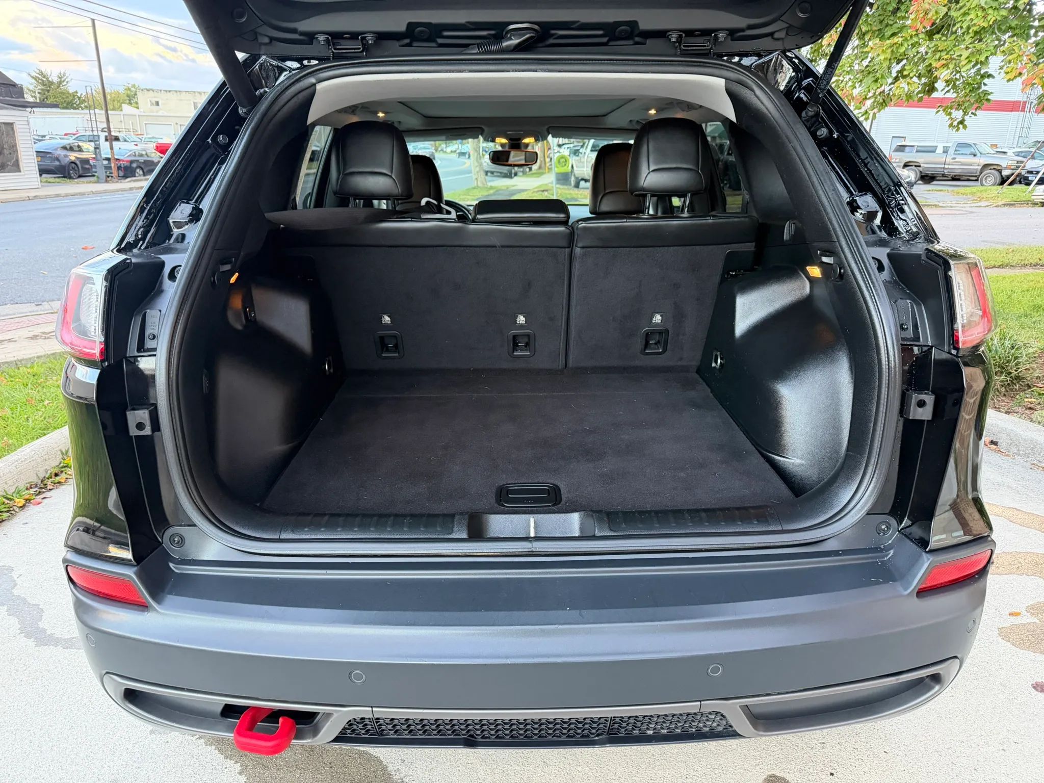 2019 Jeep Cherokee TrailHawk Sport Utility 4D
