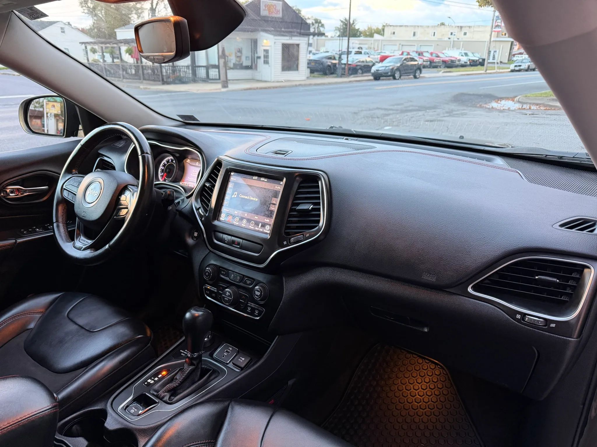 2019 Jeep Cherokee TrailHawk Sport Utility 4D