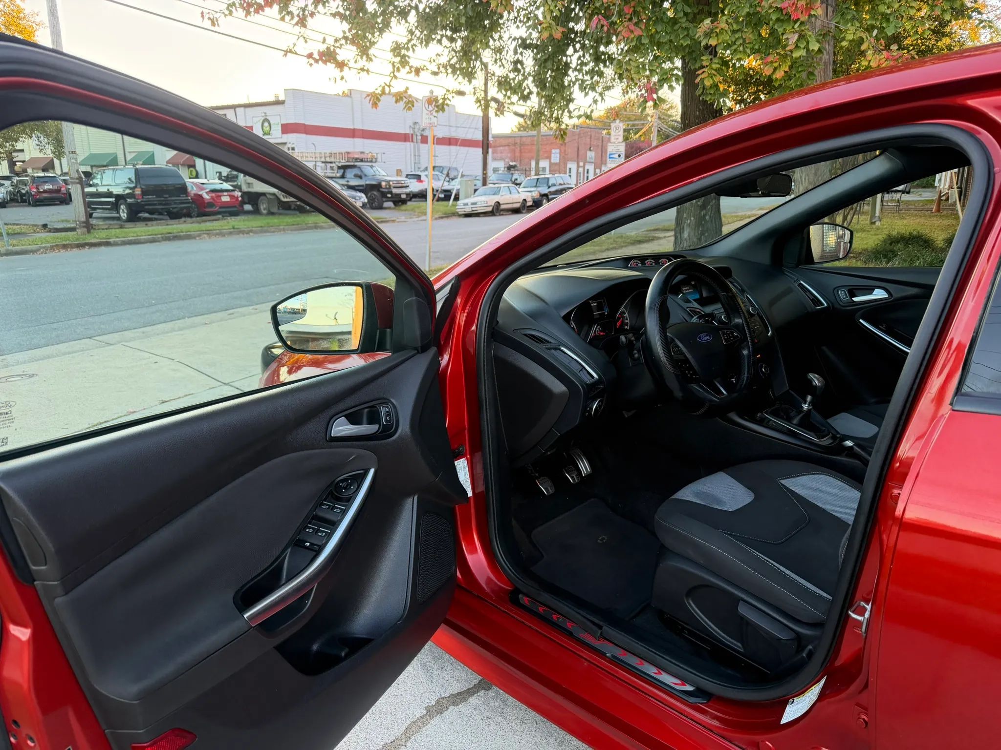 2018 Ford Focus ST Hatchback 4D