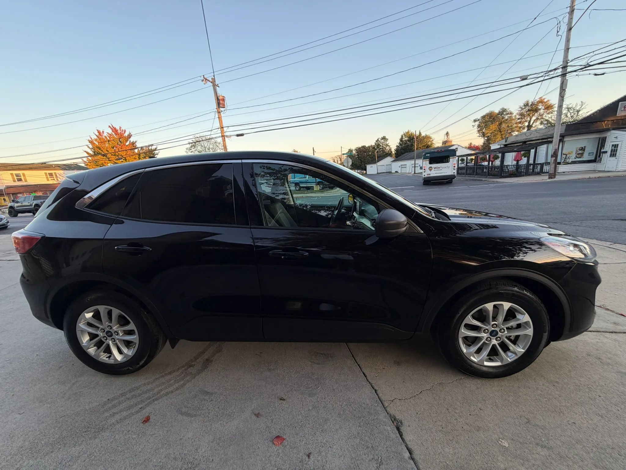2022 Ford Escape SE Sport Utility 4D