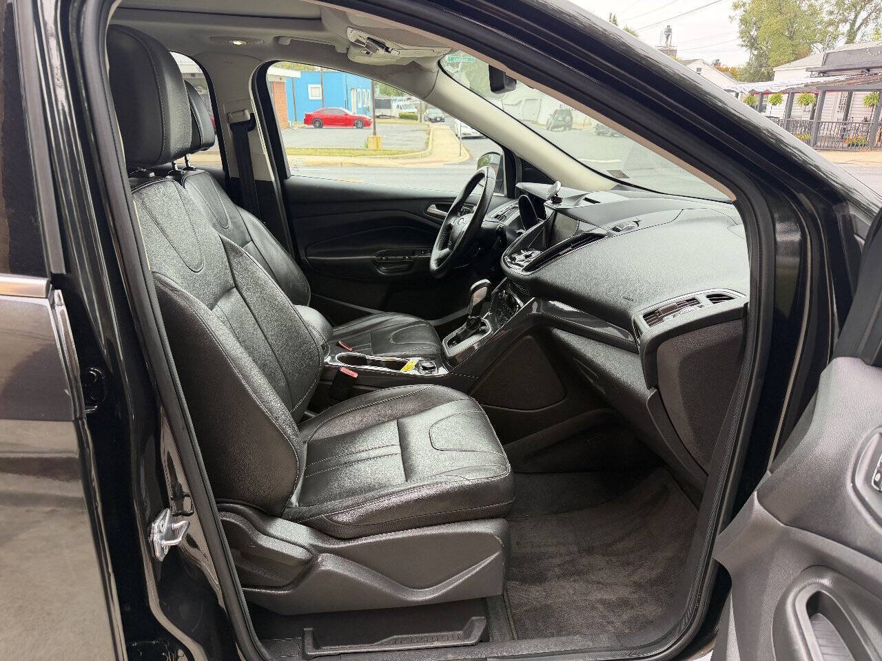 2013 Ford Escape Titanium Sport Utility 4D