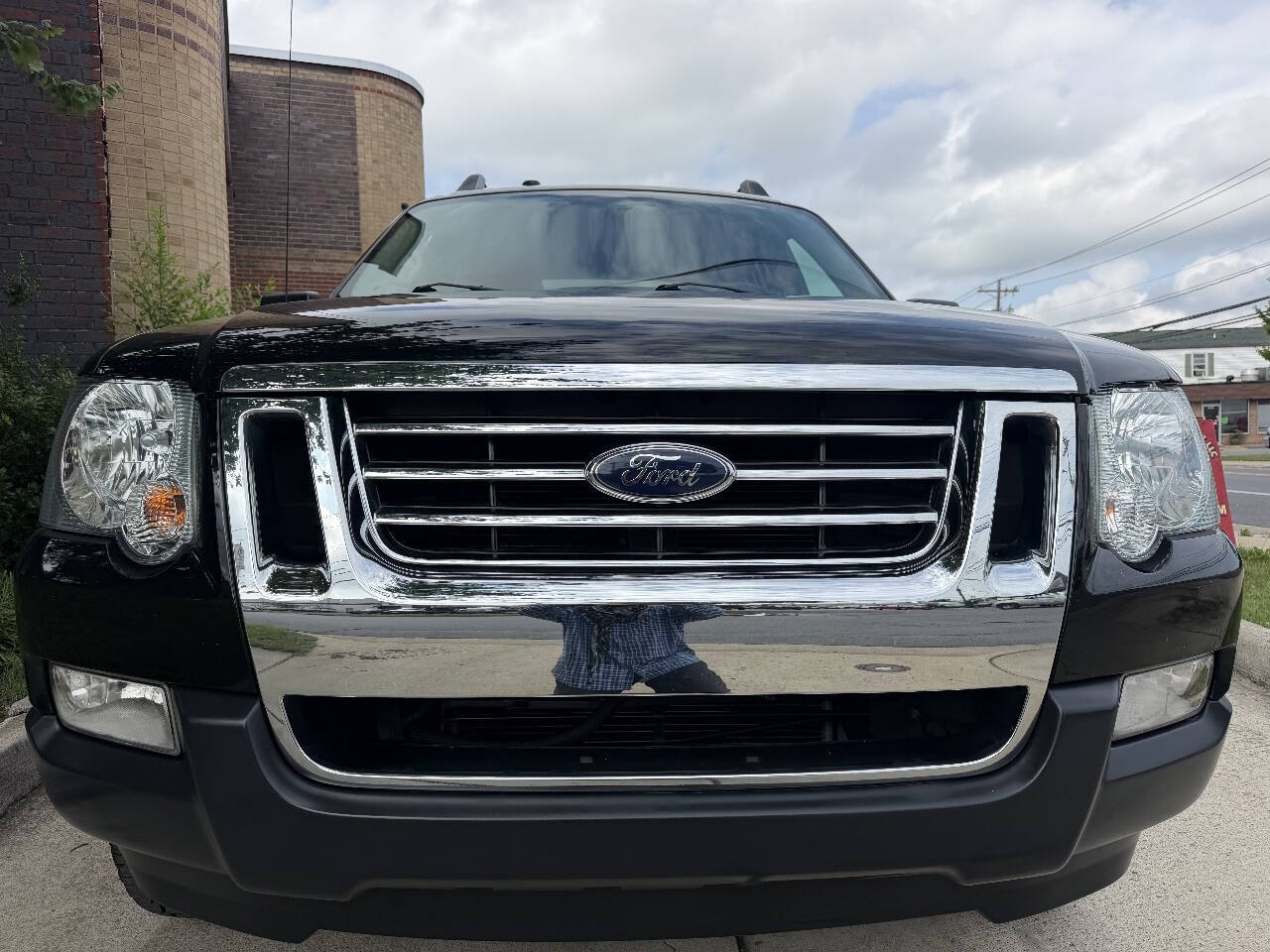 2009 Ford Explorer Sport Trac XLT Sport Utility Pickup 4D