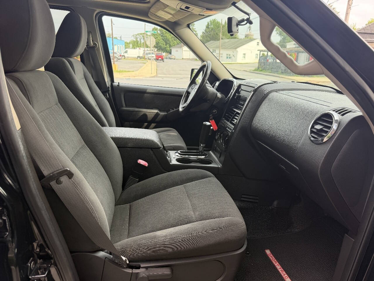 2009 Ford Explorer Sport Trac XLT Sport Utility Pickup 4D