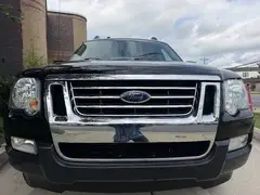2009 Ford Explorer Sport Trac XLT Sport Utility Pickup 4D photo 2