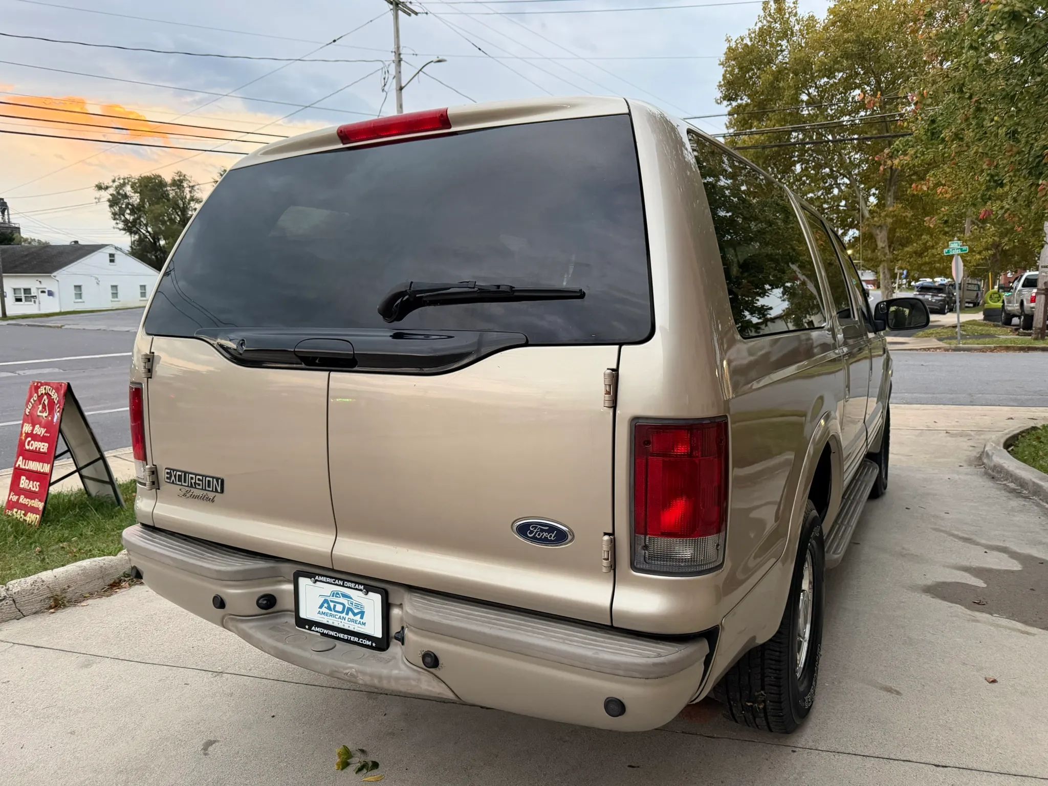 2004 Ford Excursion Limited Sport Utility 4D