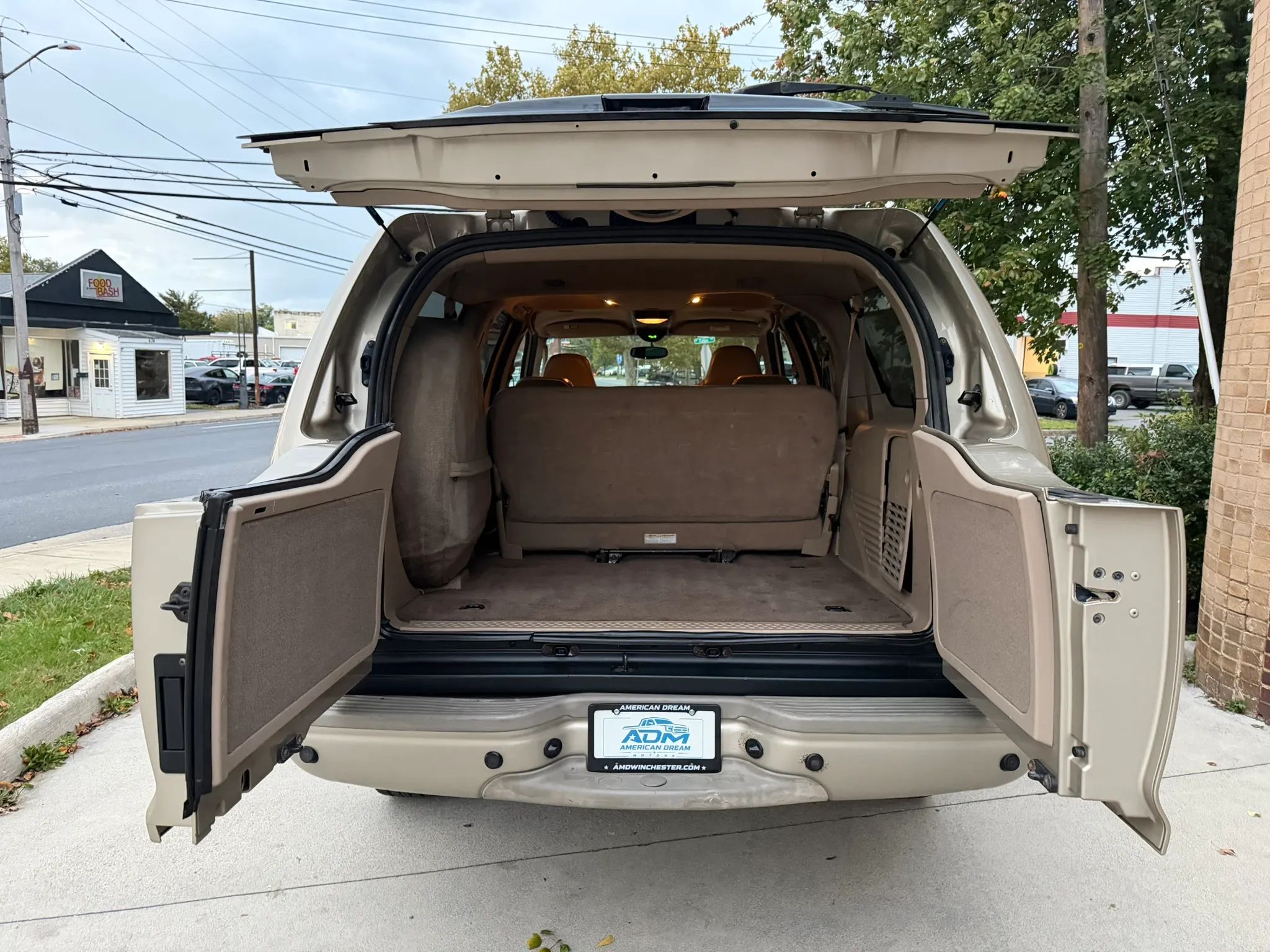 2004 Ford Excursion Limited Sport Utility 4D