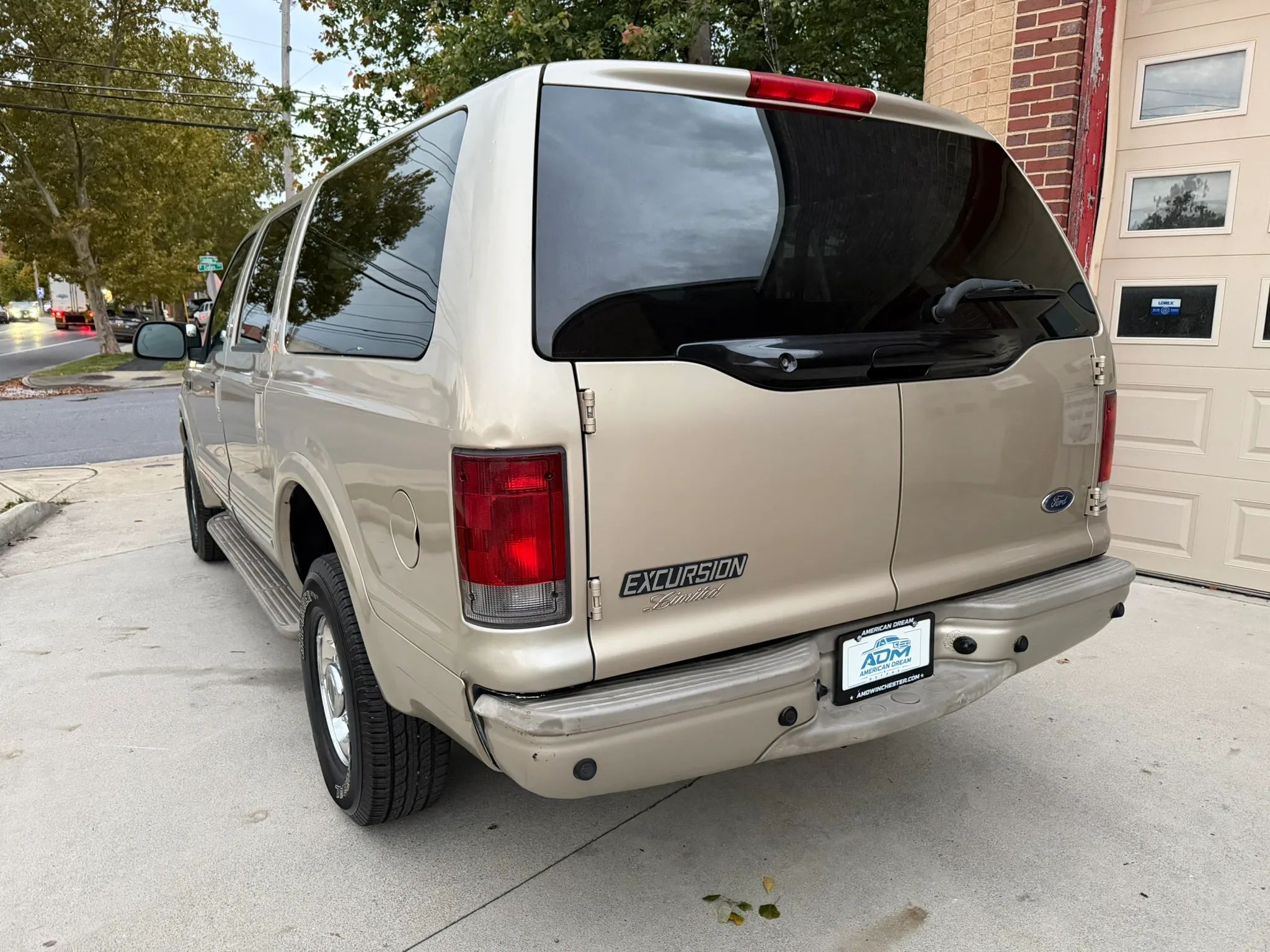 2004 Ford Excursion Limited Sport Utility 4D