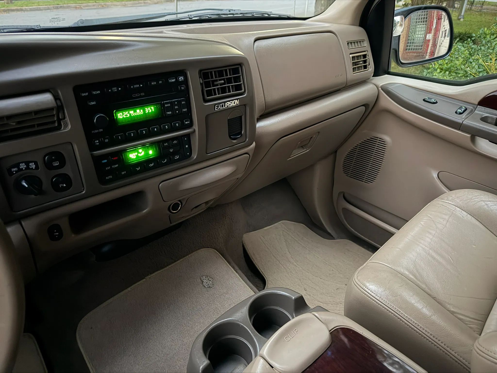 2004 Ford Excursion Limited Sport Utility 4D