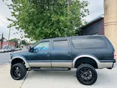 2000 Ford Excursion Limited SUV photo 12