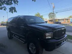 2004 Ford Excursion Limited Sport Utility 4D photo 4
