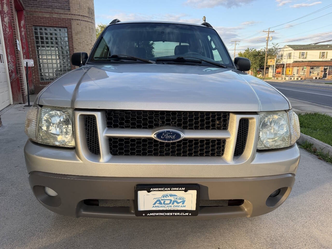 2003 Ford Explorer Sport Trac XLT Sport Utility Pickup 4D