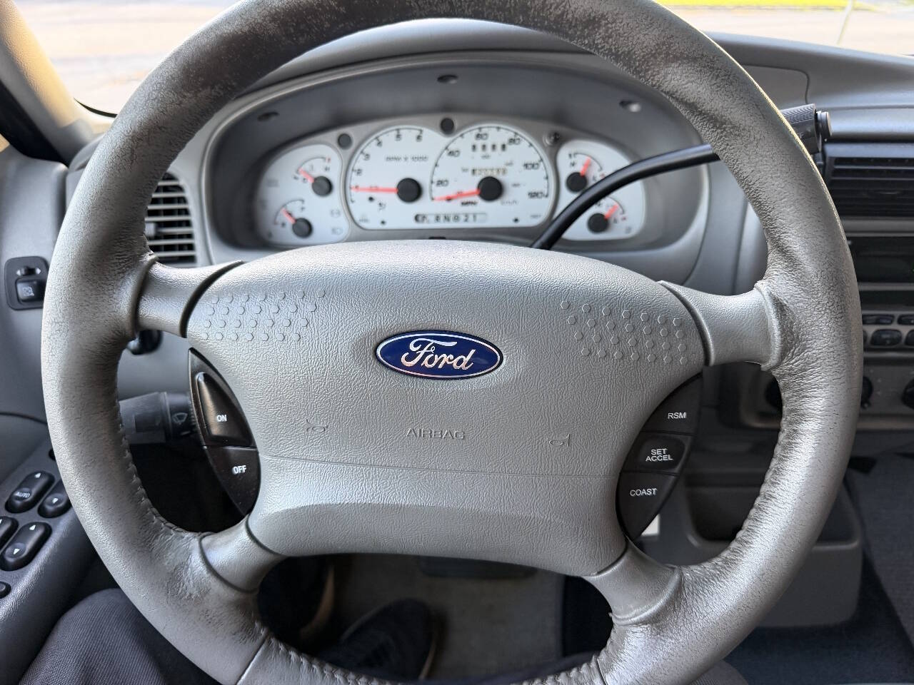 2003 Ford Explorer Sport Trac XLT Sport Utility Pickup 4D