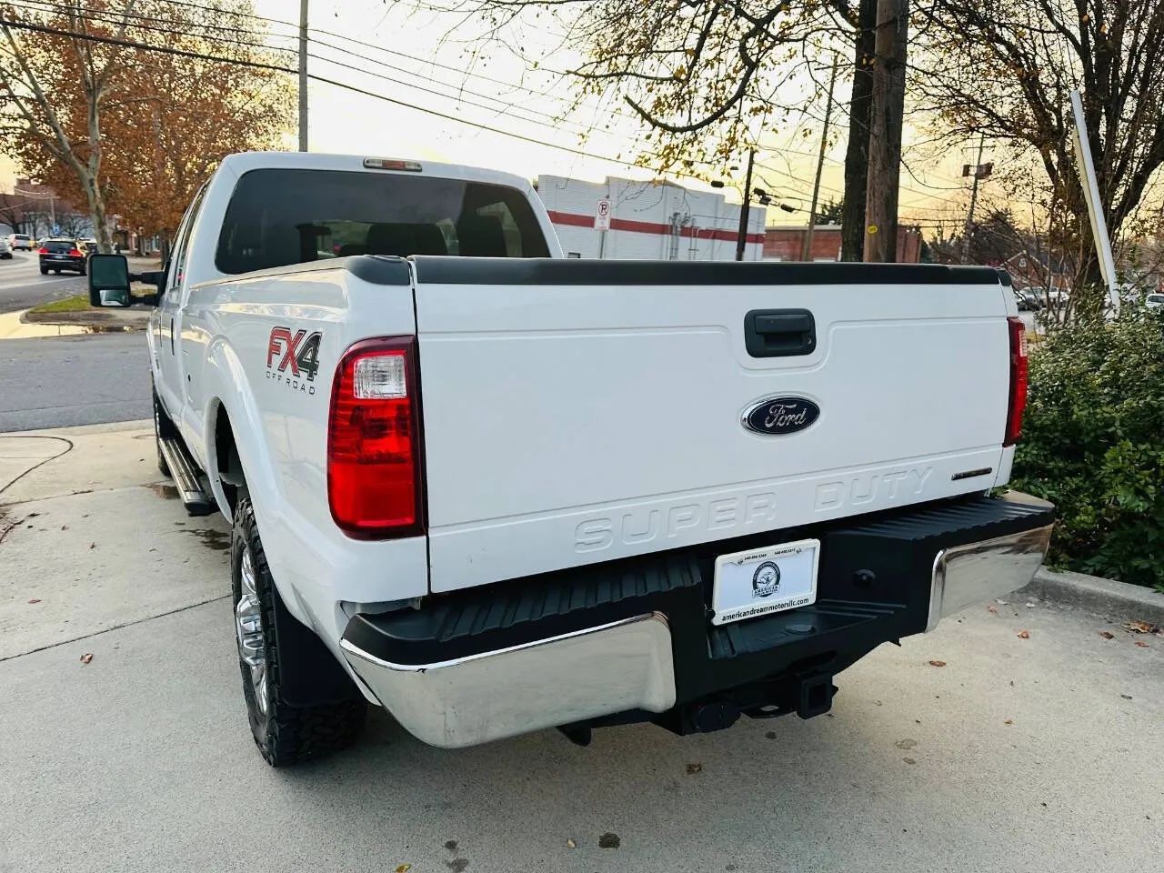 2013 Ford F350 Super Duty Crew Cab XL Pickup 4D 8 ft photo 12