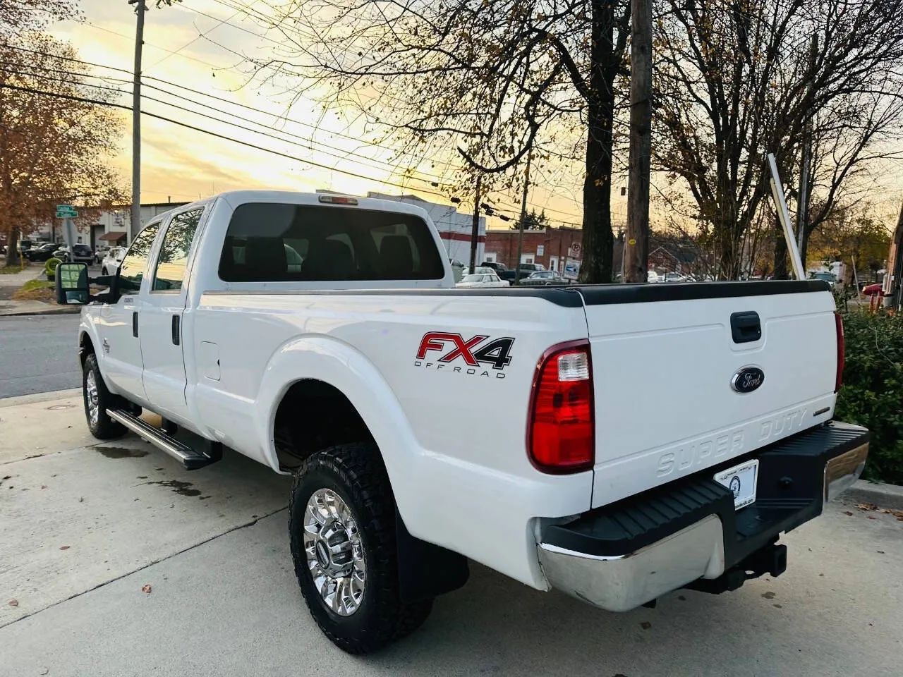 2013 Ford F350 Super Duty Crew Cab XL Pickup 4D 8 ft photo 13