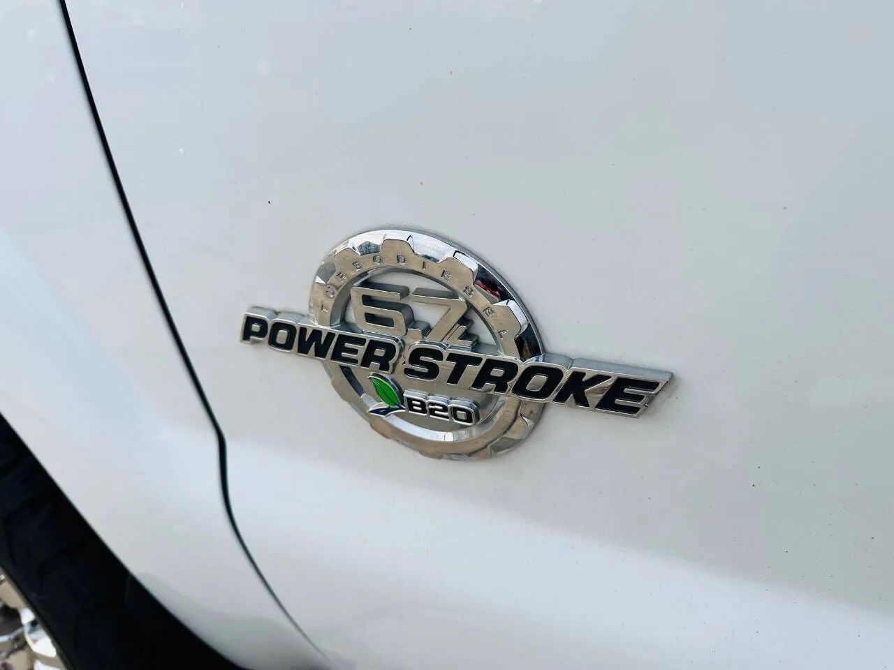 2013 Ford F350 Super Duty Crew Cab XL Pickup 4D 8 ft photo 16