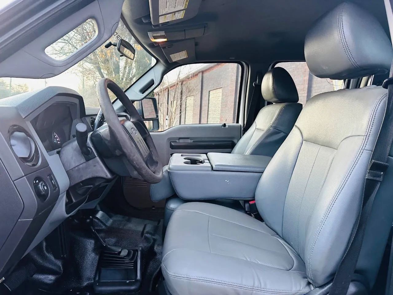 2013 Ford F350 Super Duty Crew Cab XL Pickup 4D 8 ft photo 19