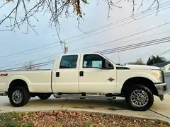 2013 Ford F350 Super Duty Crew Cab XL Pickup 4D 8 ft photo 6