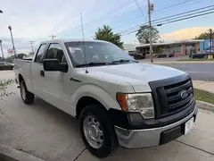 2010 Ford F150 Super Cab XL Pickup 4D 6 1/2 ft photo 3