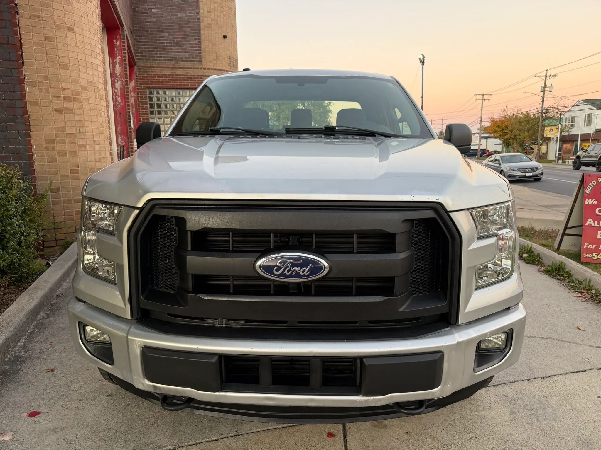 2016 Ford F150 Super Cab XL Pickup 4D 6 1/2 ft