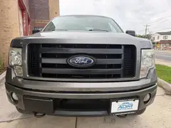 2010 Ford F-150 STX Super Cab photo 2