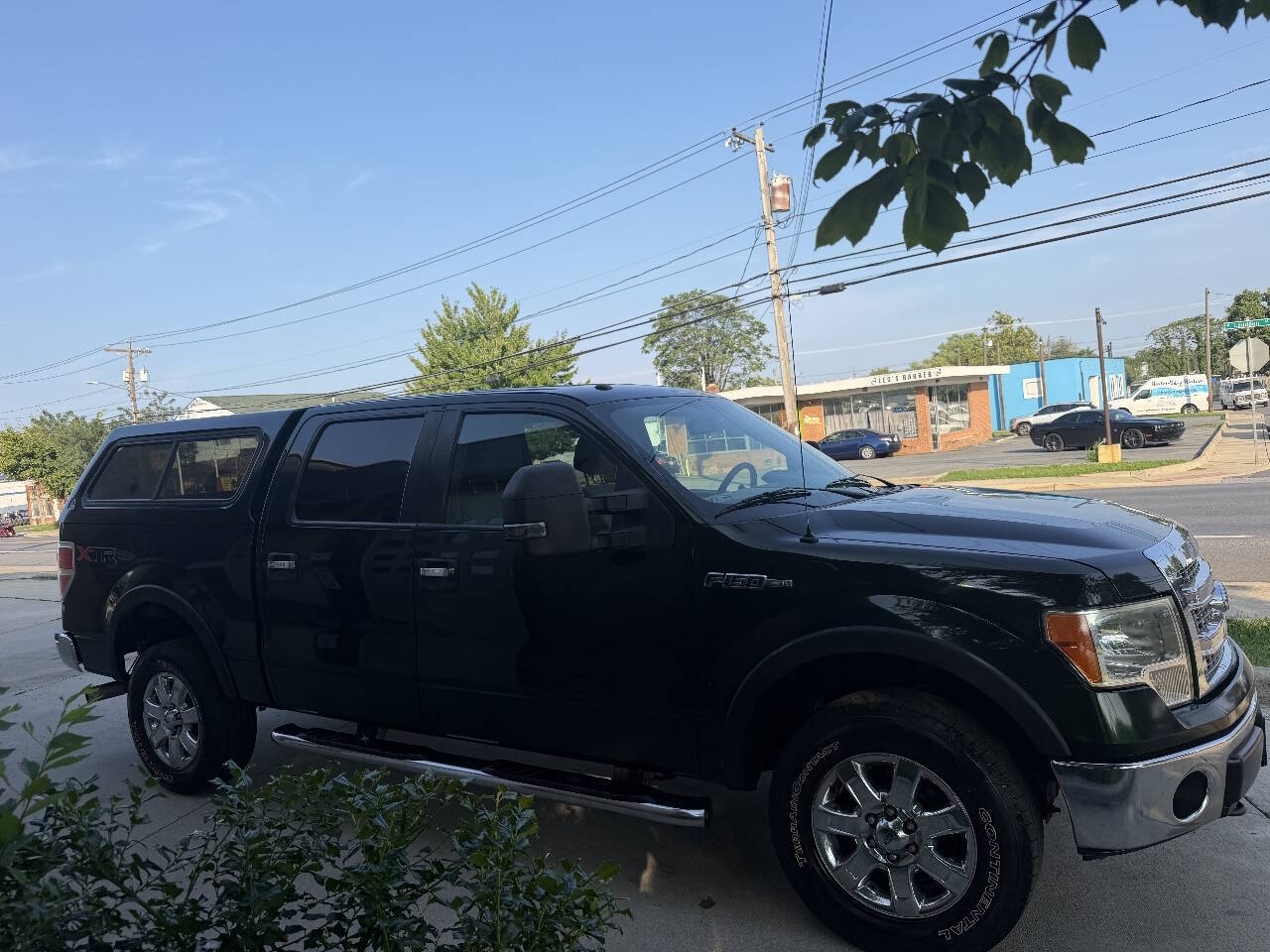 2013 Ford F-150 XLT photo 4