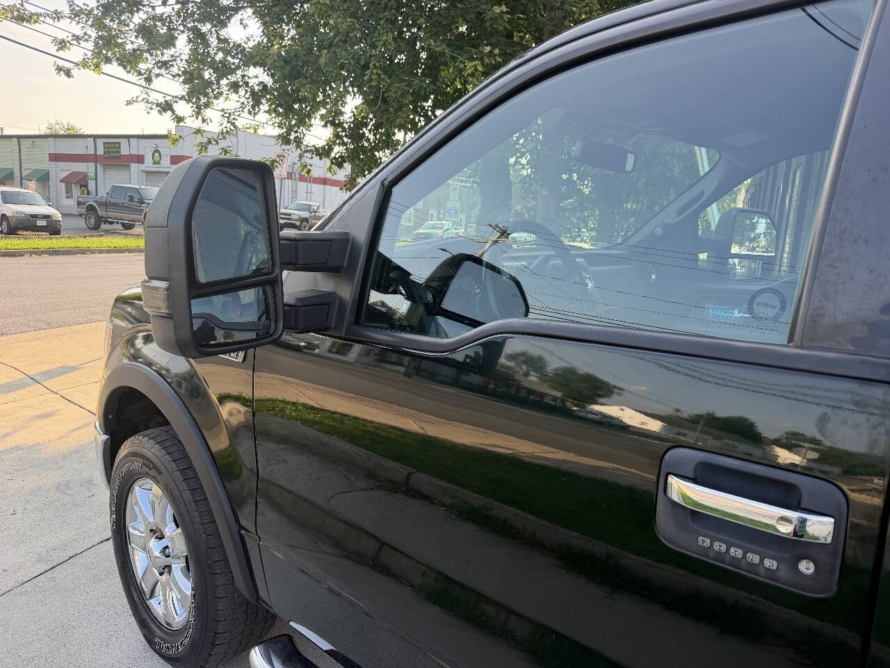 2013 Ford F-150 XLT photo 19