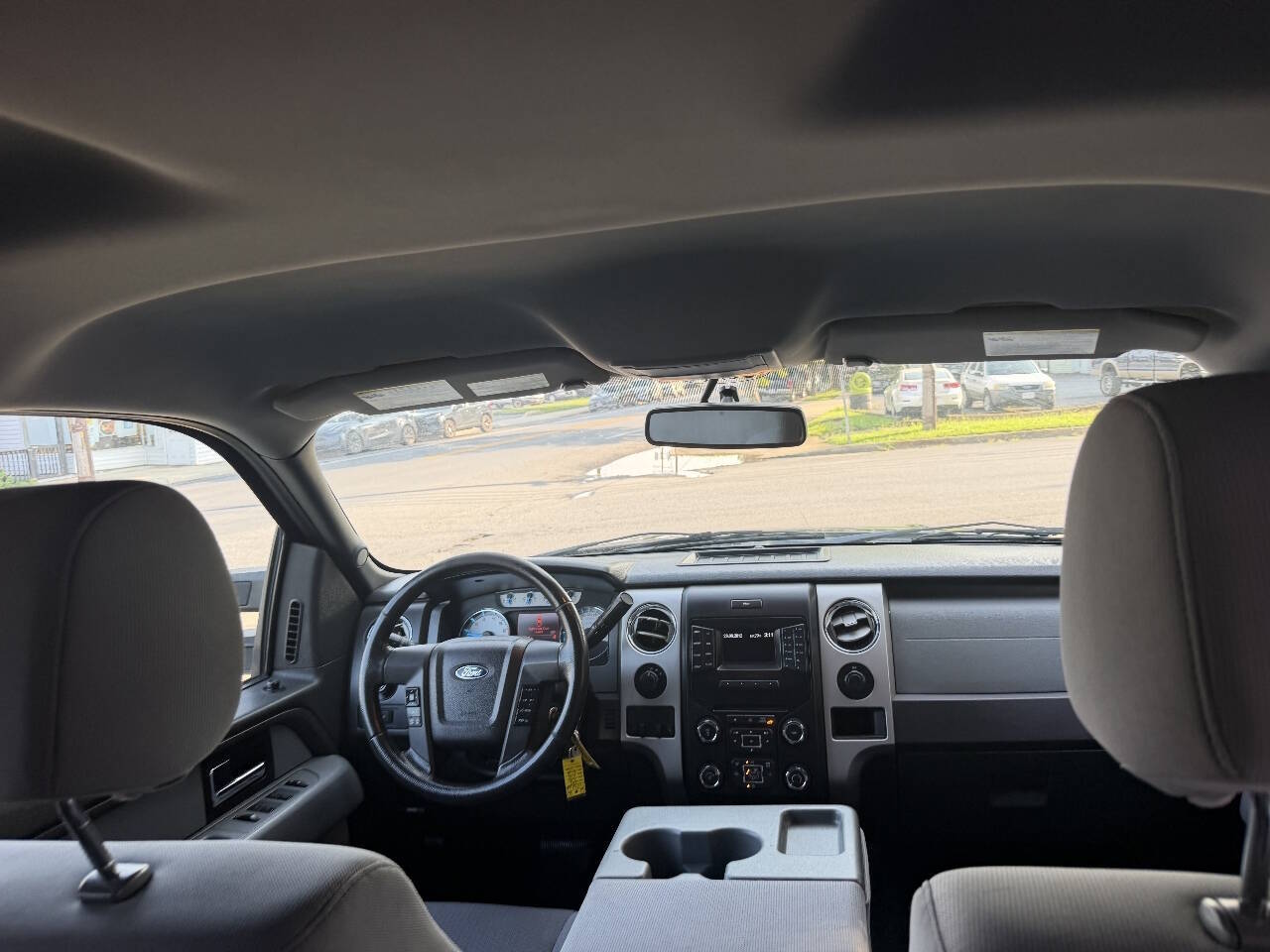 2013 Ford F-150 XLT photo 34