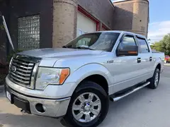 2011 Ford F150 SuperCrew Cab XLT Pickup 4D 5 1/2 ft photo 2