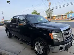 2014 Ford F150 SuperCrew Cab FX4 Pickup 4D 5 1/2 ft photo 3