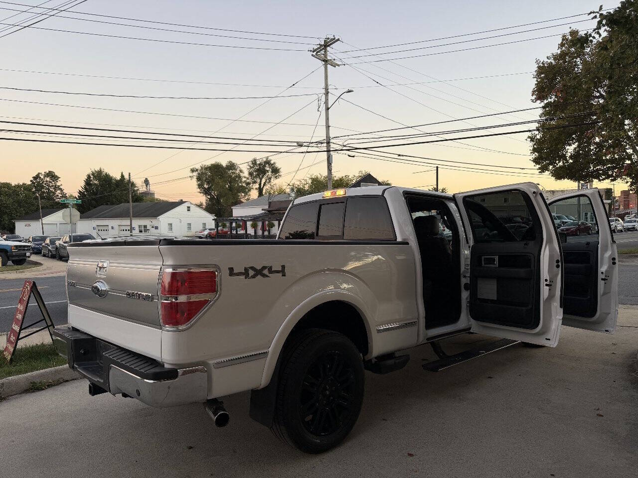 2012 Ford F150 SuperCrew Cab Platinum