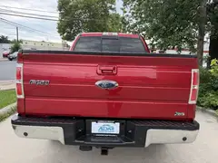 2010 Ford F150 SuperCrew Cab Lariat Pickup 4D 6 1/2 ft photo 8