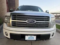 2010 Ford F-150 Platinum Crew Cab photo 3