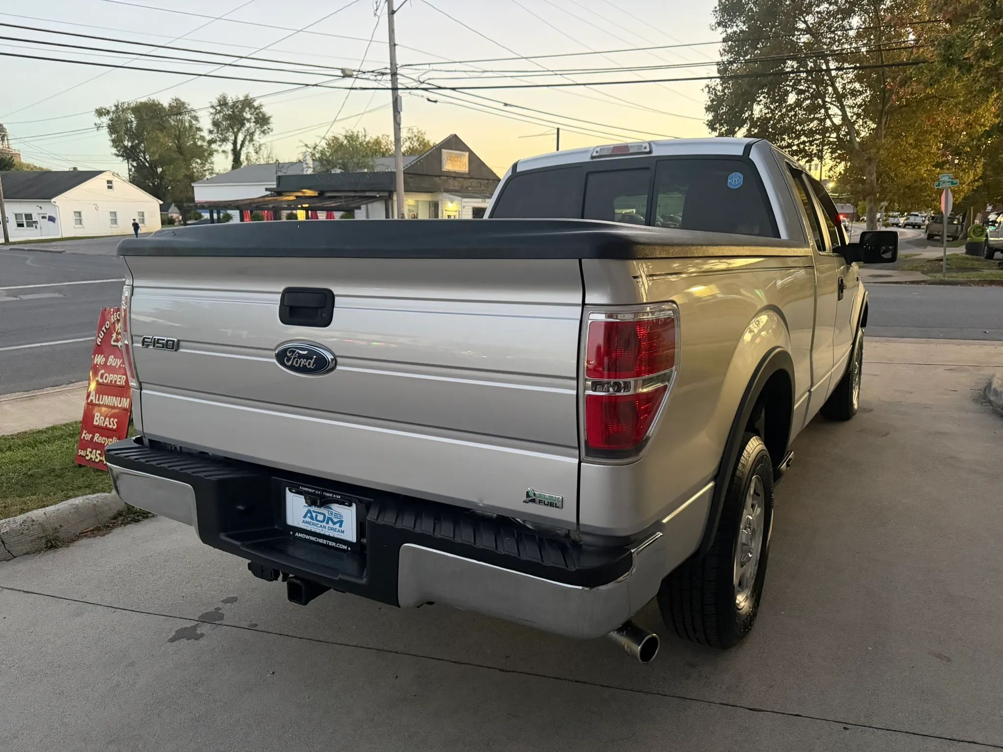 2010 Ford F150 Super Cab XLT Pickup 4D 6 1/2 ft