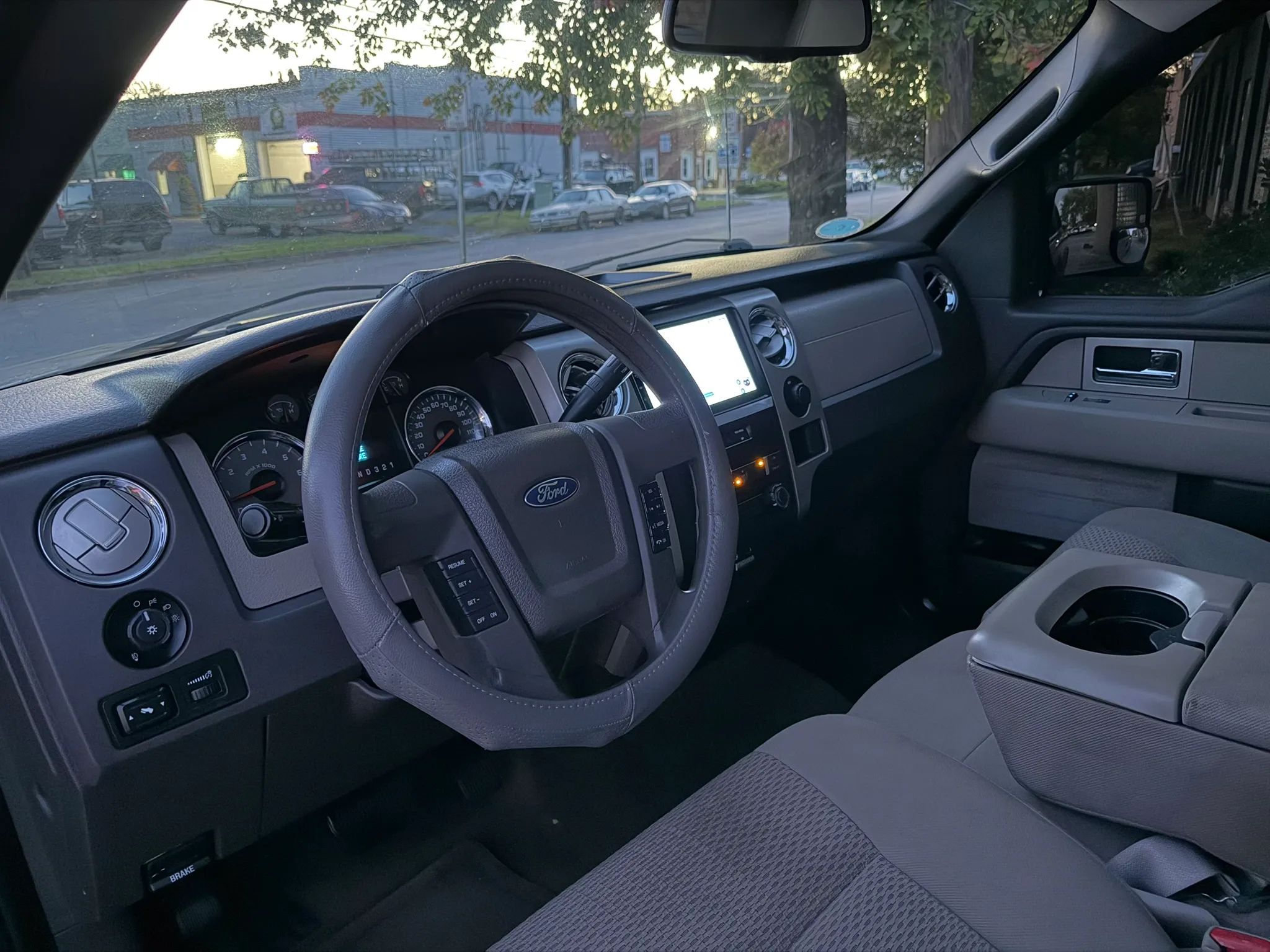 2010 Ford F150 Super Cab XLT Pickup 4D 6 1/2 ft