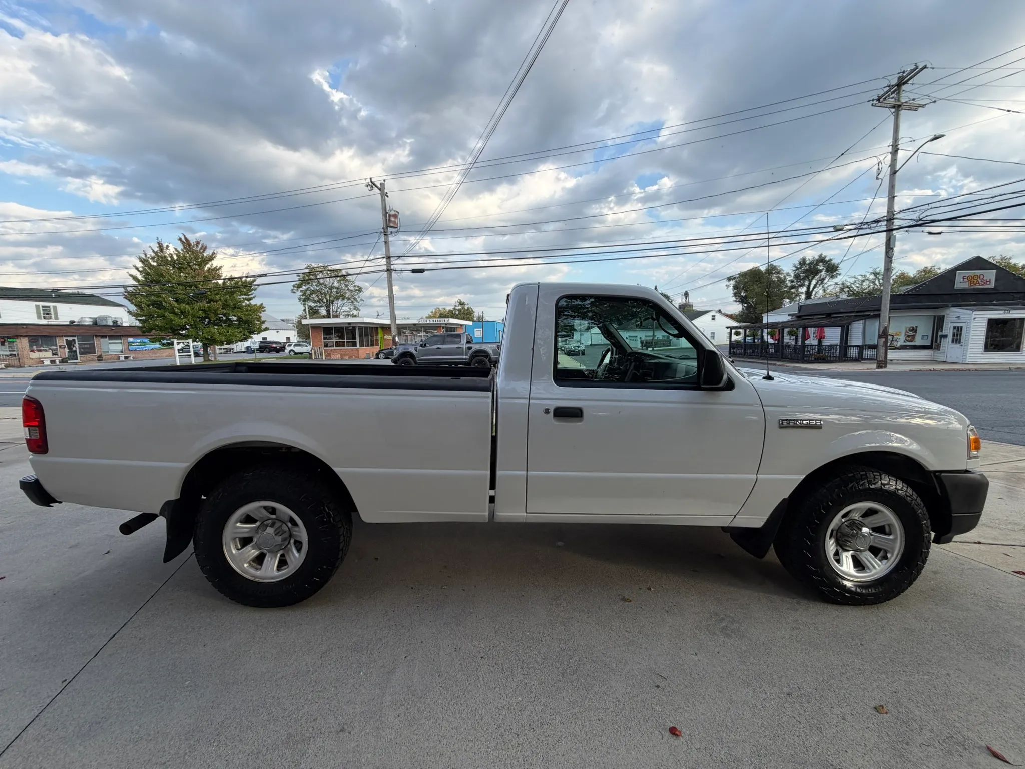 2011 Ford Ranger Regular Cab XL Pickup 2D 7 ft
