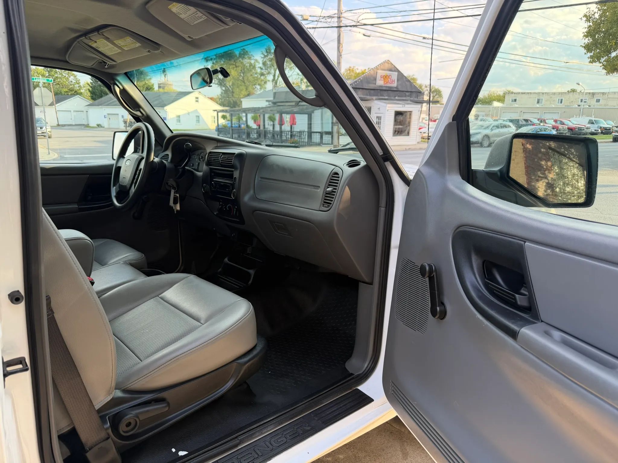 2011 Ford Ranger Regular Cab XL Pickup 2D 7 ft