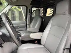 2011 Ford E-Series E-250 Cargo photo 8