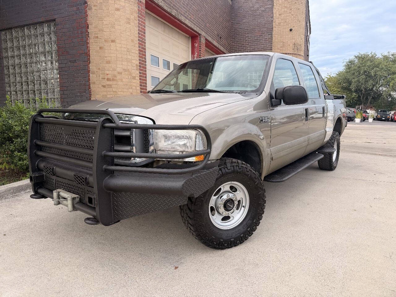 2001 Ford F250 Super Duty Crew Cab Lariat Crew Cab