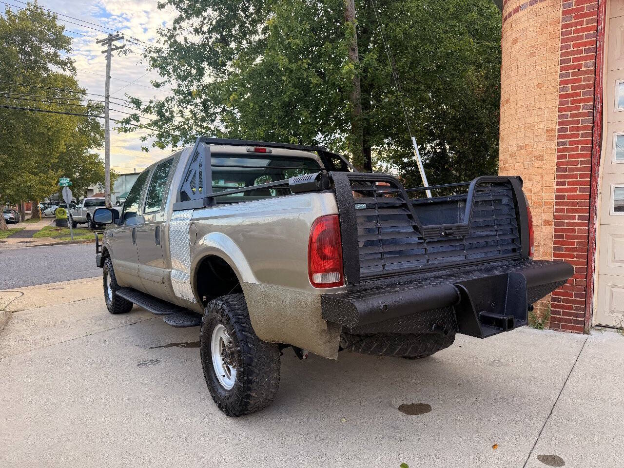 2001 Ford F250 Super Duty Crew Cab Lariat Crew Cab