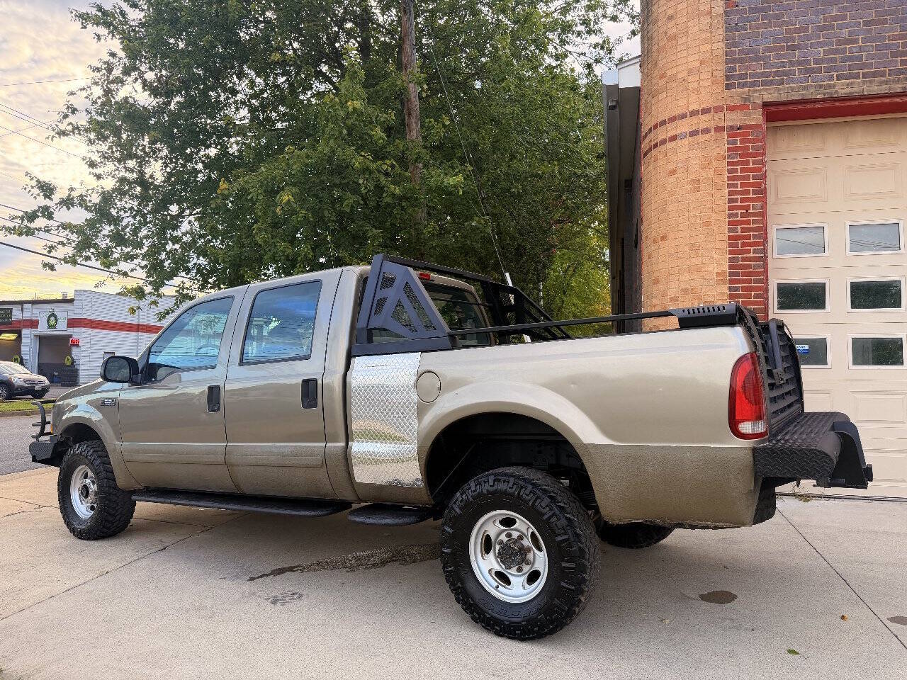 2001 Ford F250 Super Duty Crew Cab Lariat Crew Cab