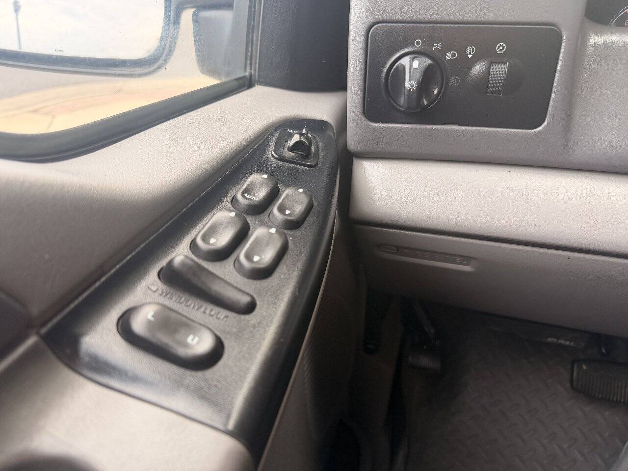 2001 Ford F250 Super Duty Crew Cab Lariat Crew Cab