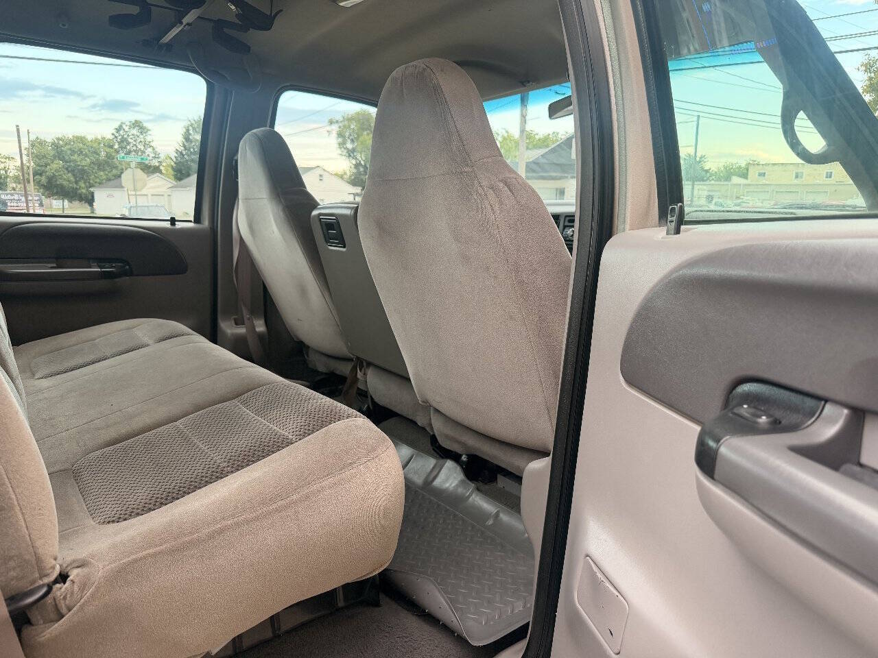 2001 Ford F250 Super Duty Crew Cab Lariat Crew Cab