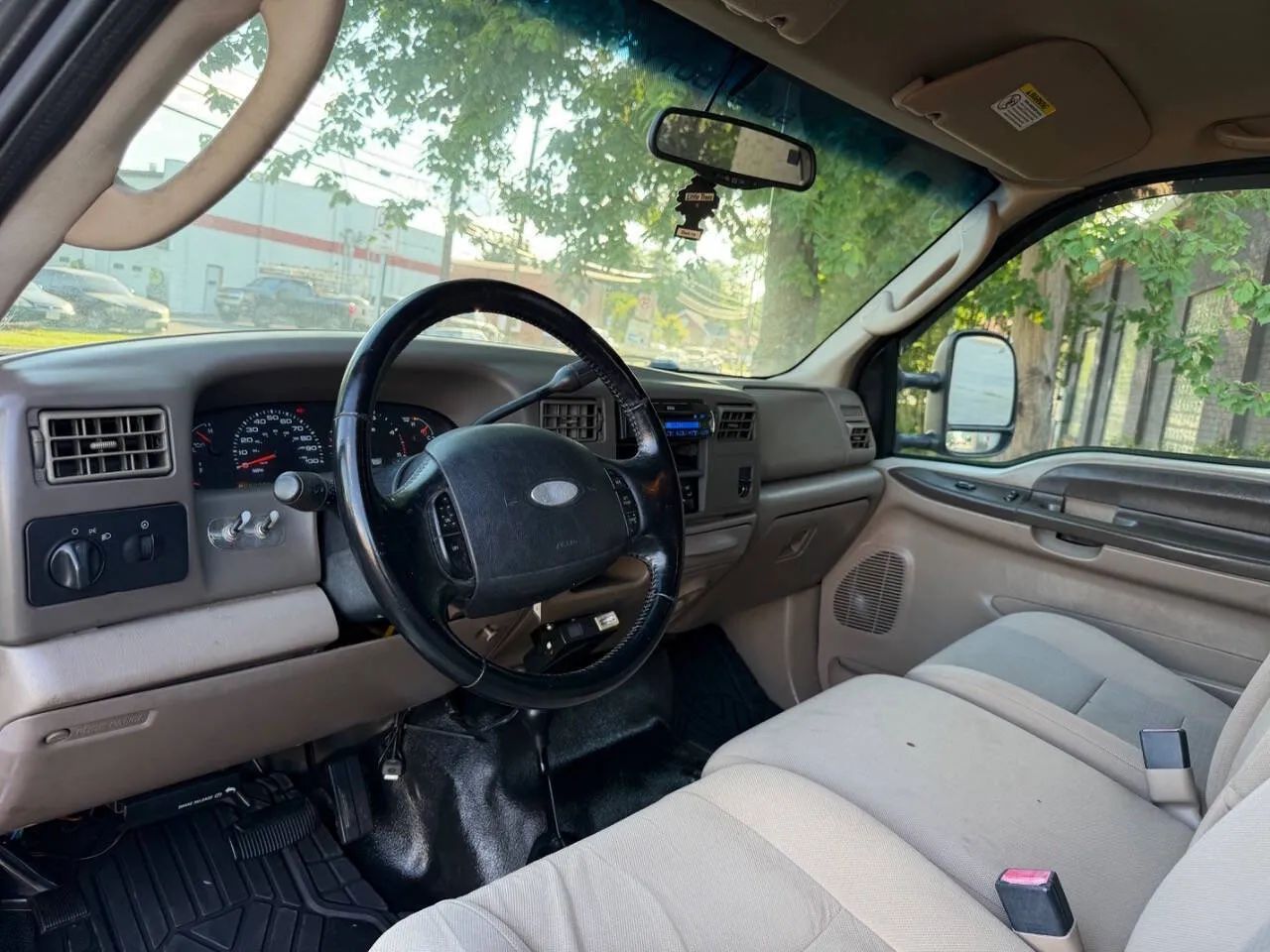 2004 Ford F250 Super Duty Crew Cab XLT Pickup 4D 8 ft photo 17