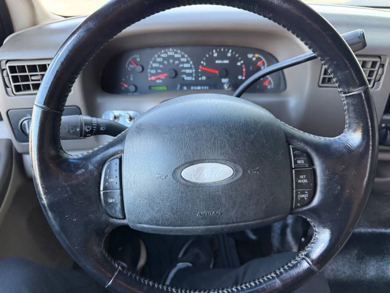 2004 Ford F250 Super Duty Crew Cab XLT Pickup 4D 8 ft photo 20