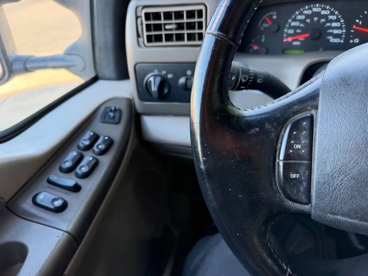 2004 Ford F250 Super Duty Crew Cab XLT Pickup 4D 8 ft photo 23