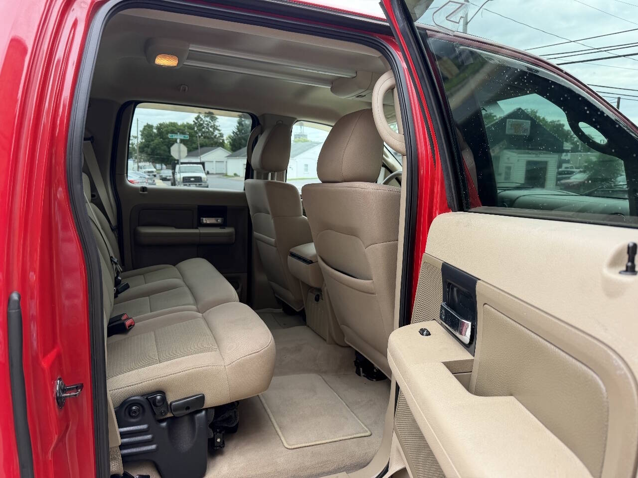 2004 Ford F-150 XLT photo 22