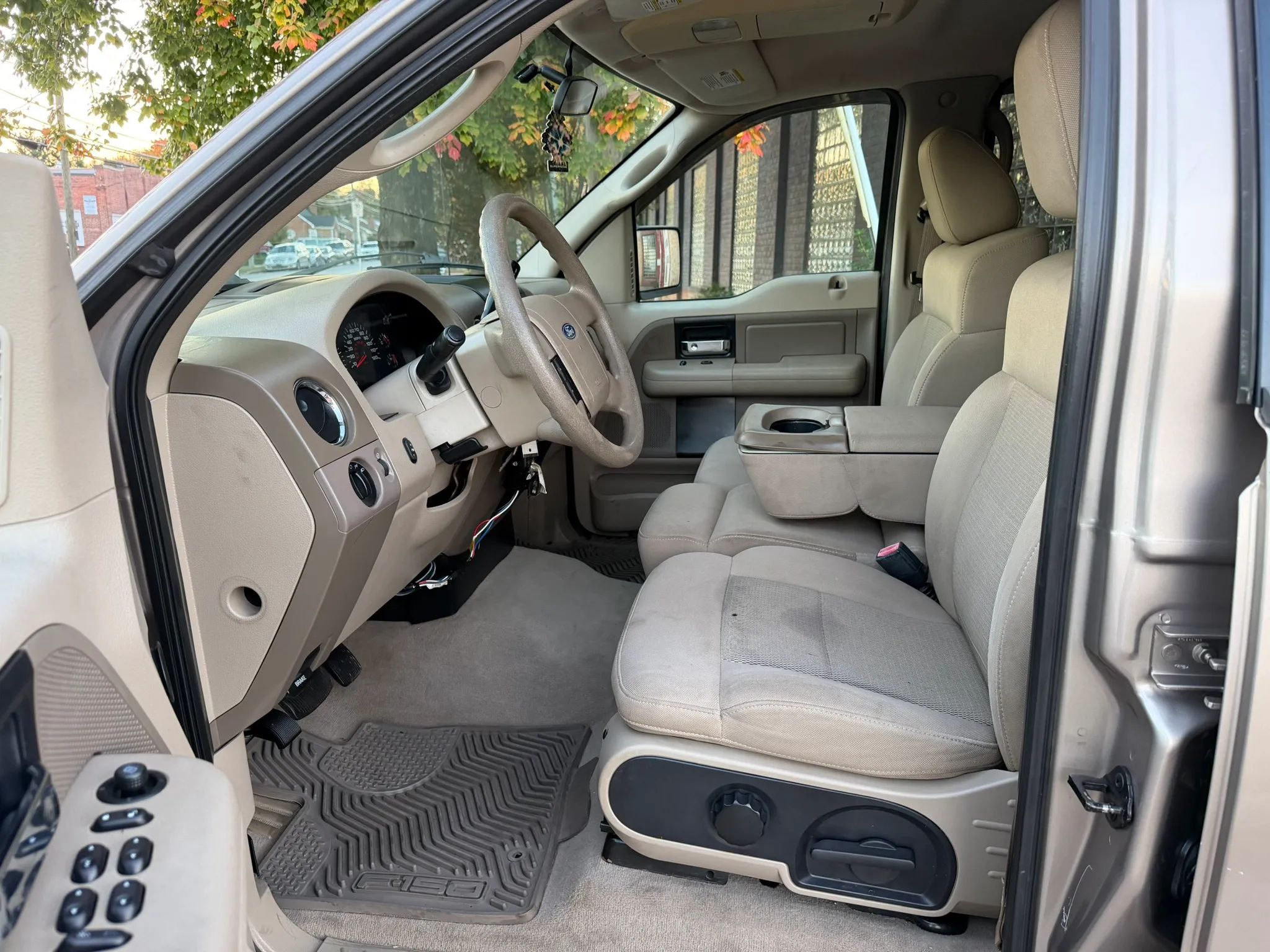 2006 Ford F150 SuperCrew Cab XLT Pickup 4D 6 1/2 ft