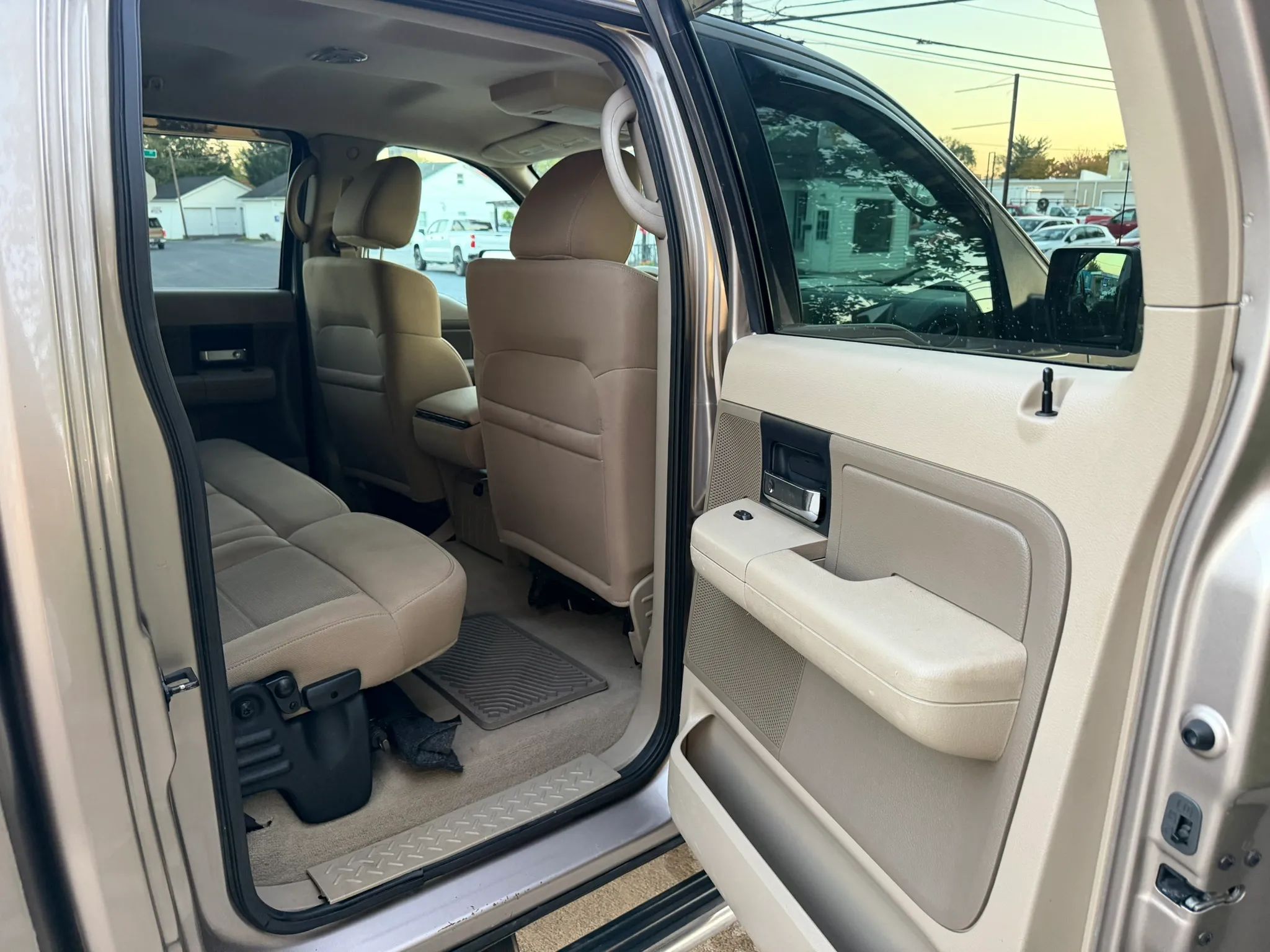2006 Ford F150 SuperCrew Cab XLT Pickup 4D 6 1/2 ft