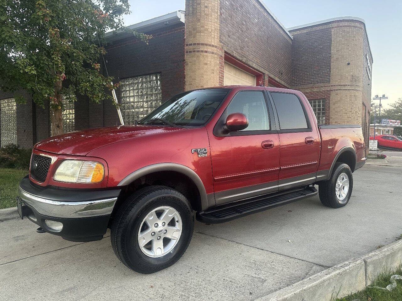 2003 Ford F150 SuperCrew Cab XLT Pickup 4D 5 1/2 ft