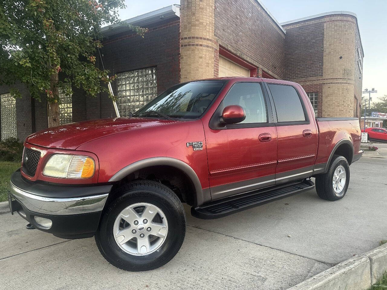 2003 Ford F150 SuperCrew Cab XLT Pickup 4D 5 1/2 ft